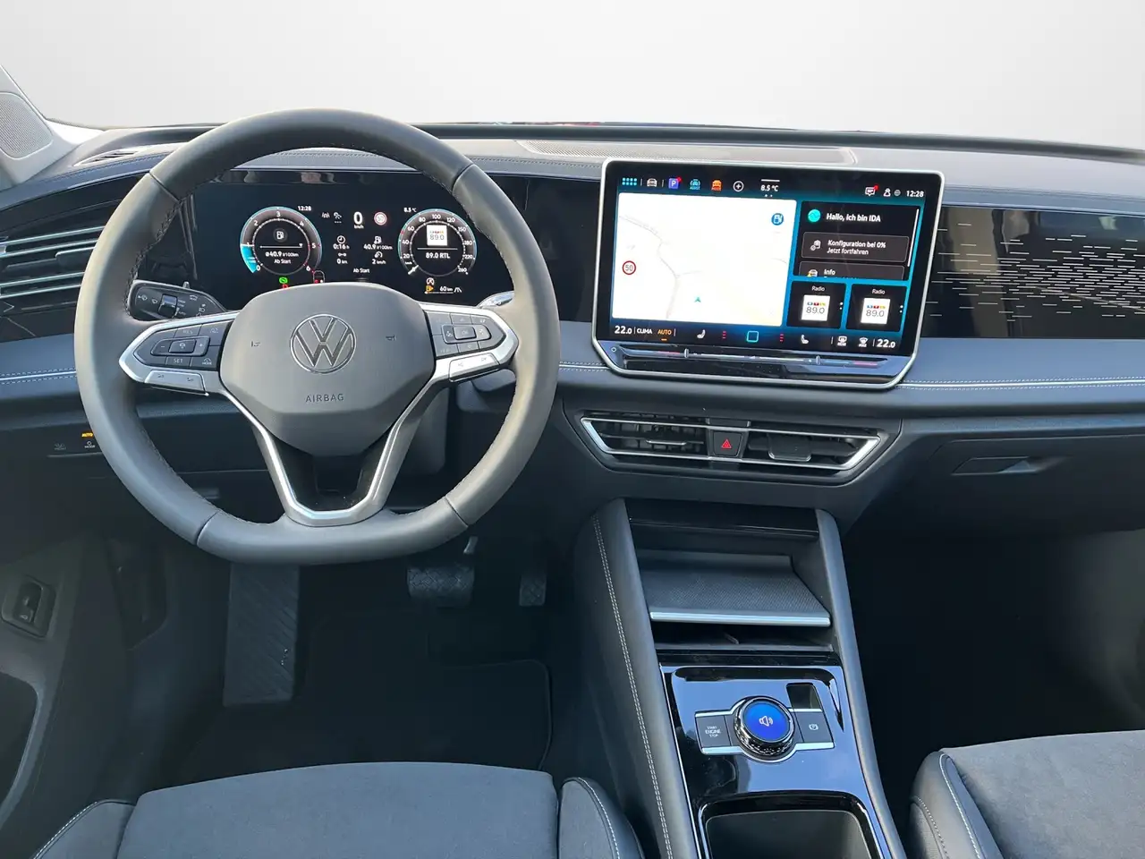Volkswagen Tiguan 9