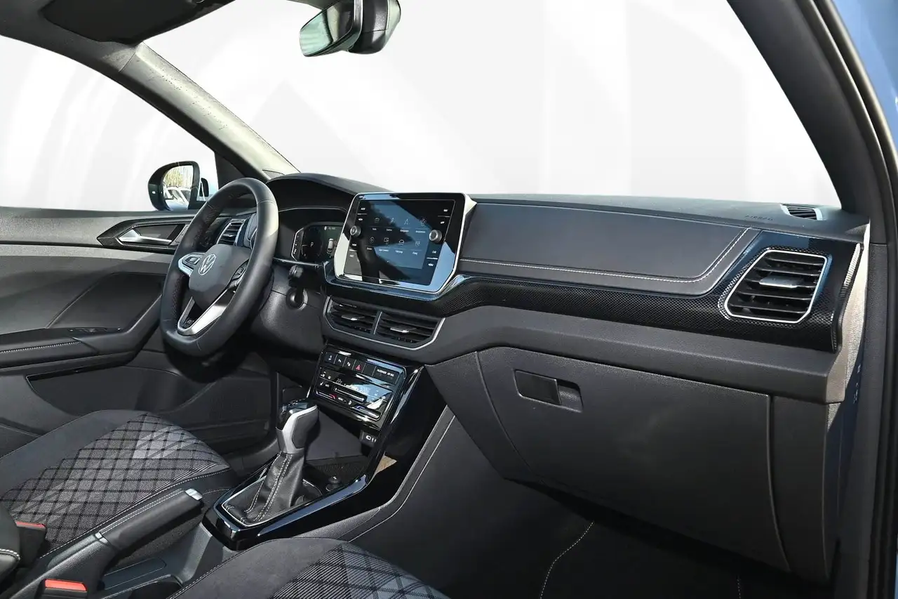 Volkswagen T-Cross 10