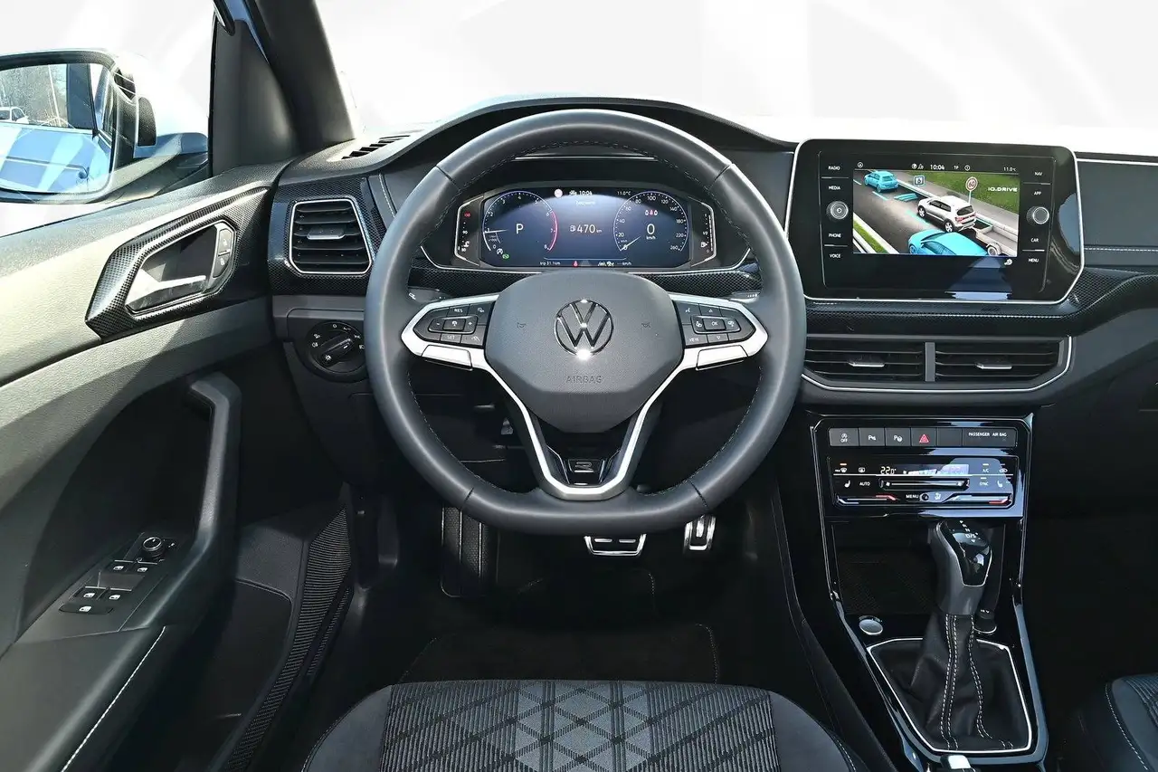 Volkswagen T-Cross 13