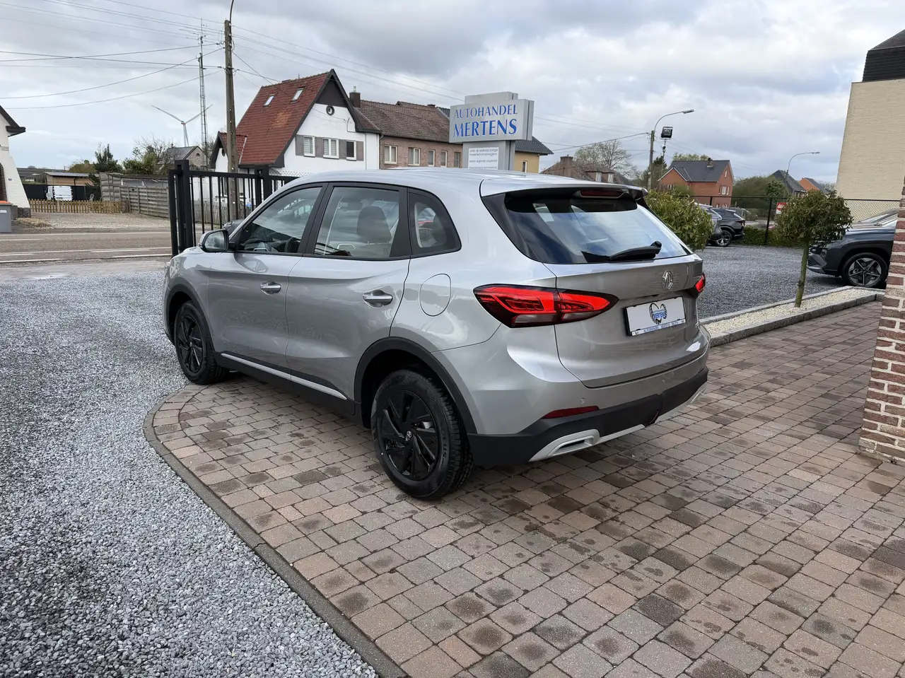 MG ZS 1.5i 6