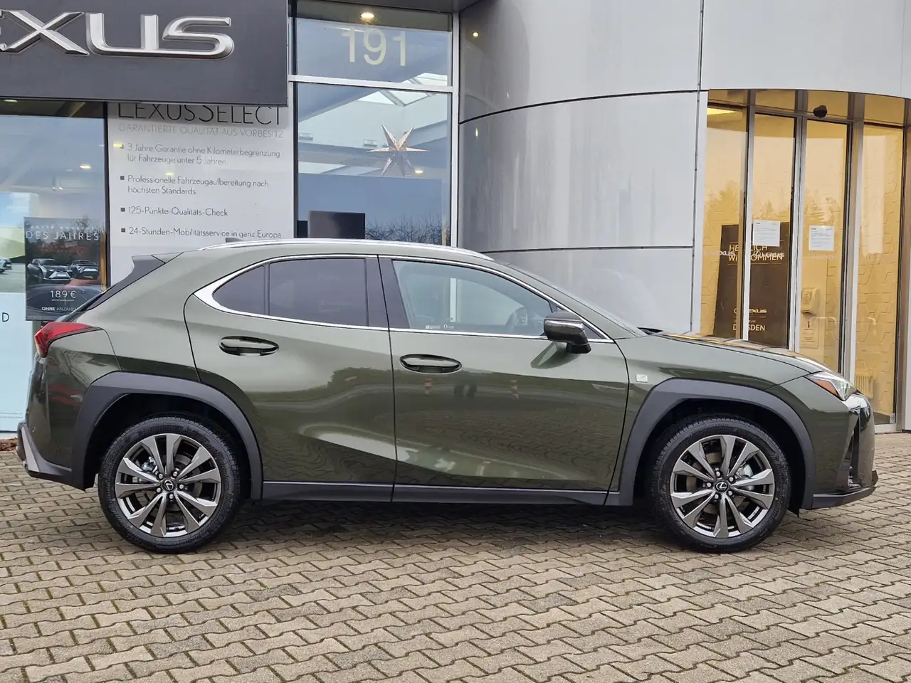 Lexus UX 2