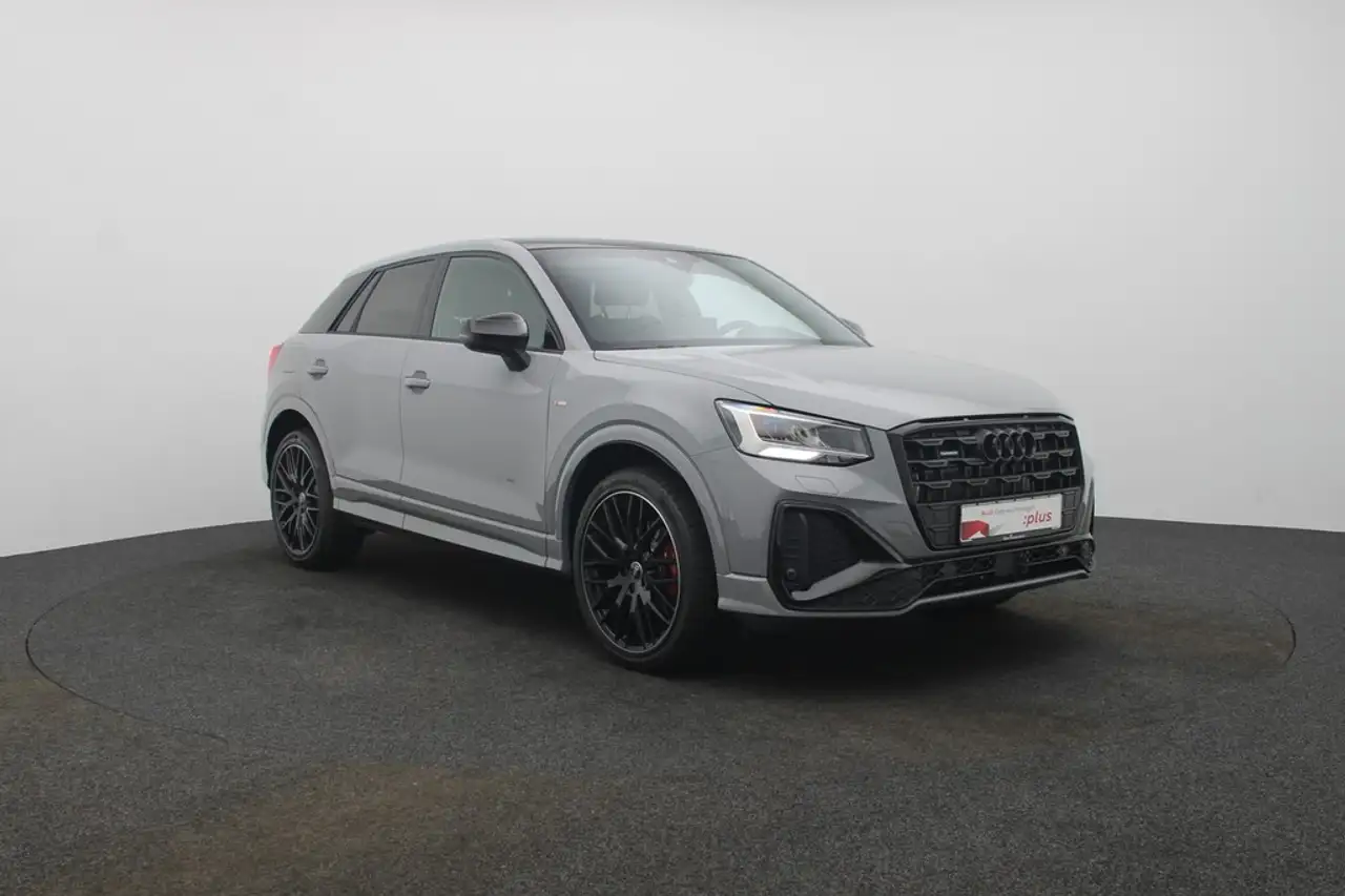 Audi Q2 40 6