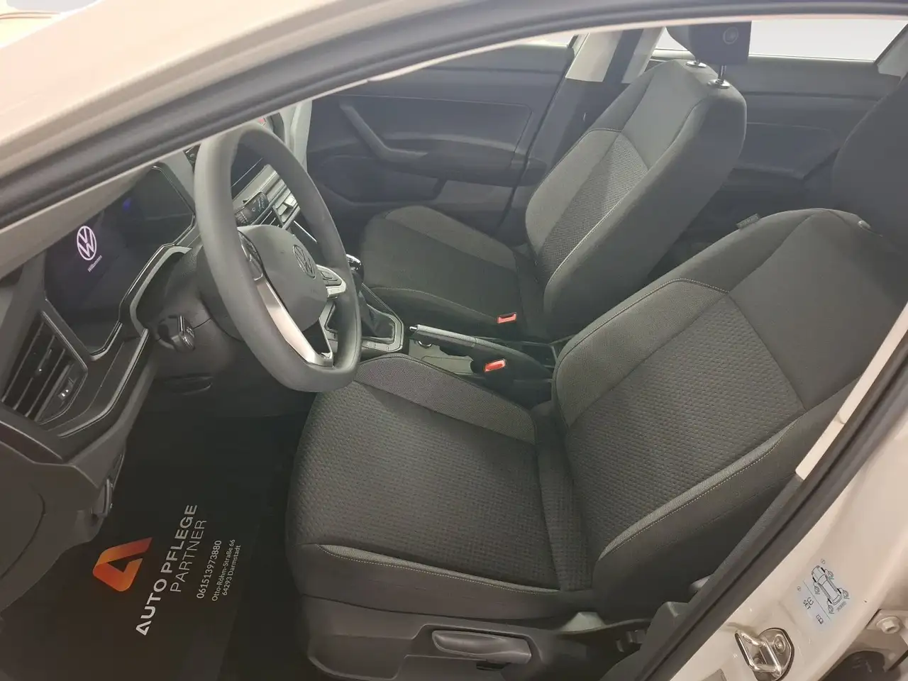 Volkswagen Polo VI 6