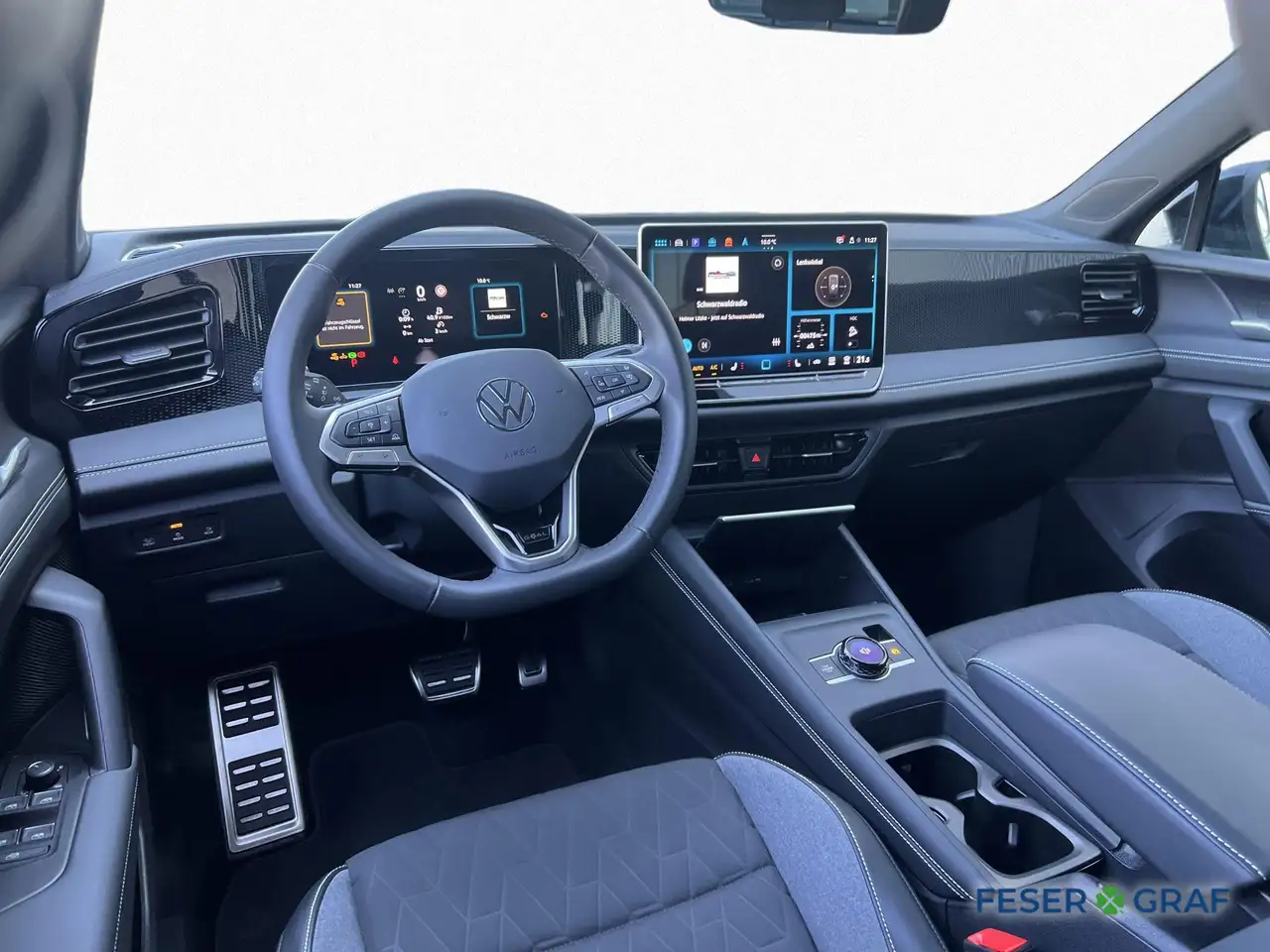 Volkswagen Tiguan 9