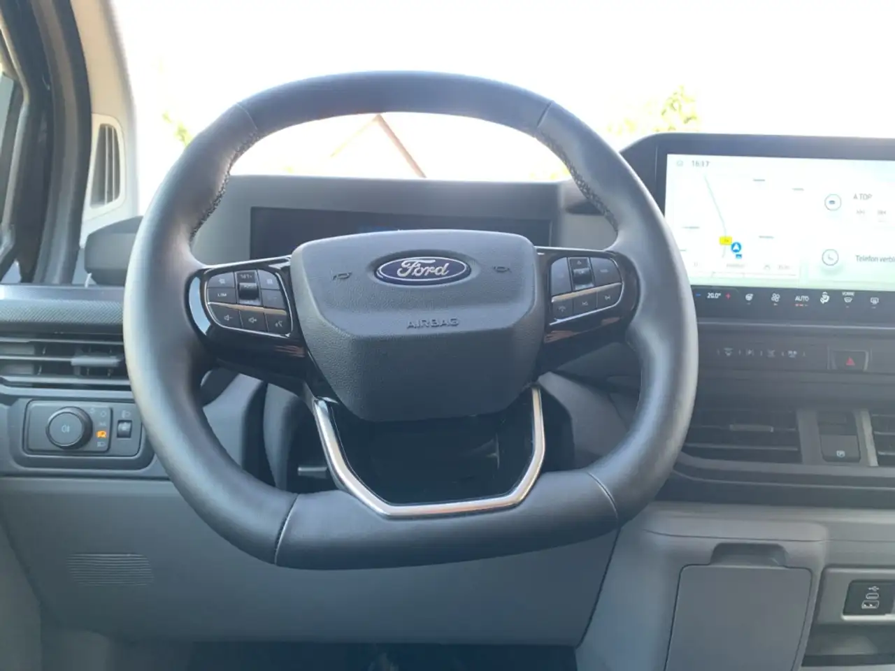 Ford Transit 12