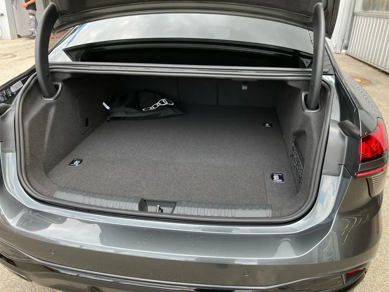 Audi A6 8
