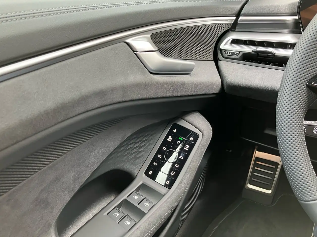 Audi A6 15