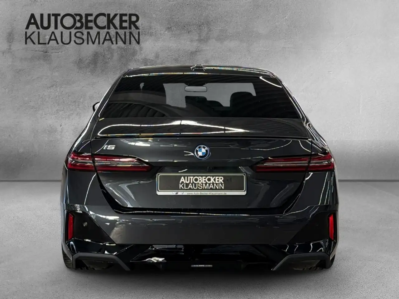BMW i5 6