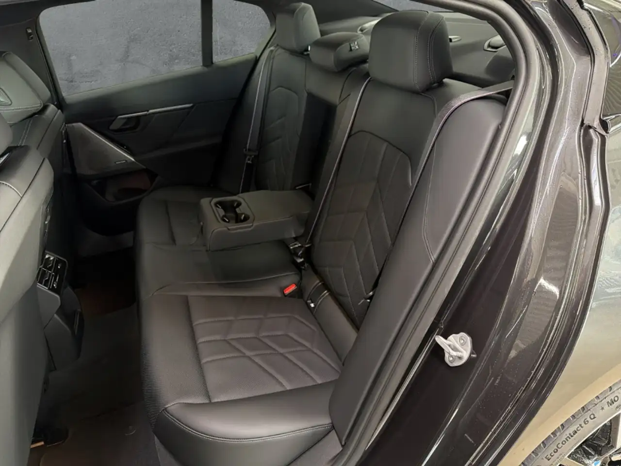 BMW i5 13