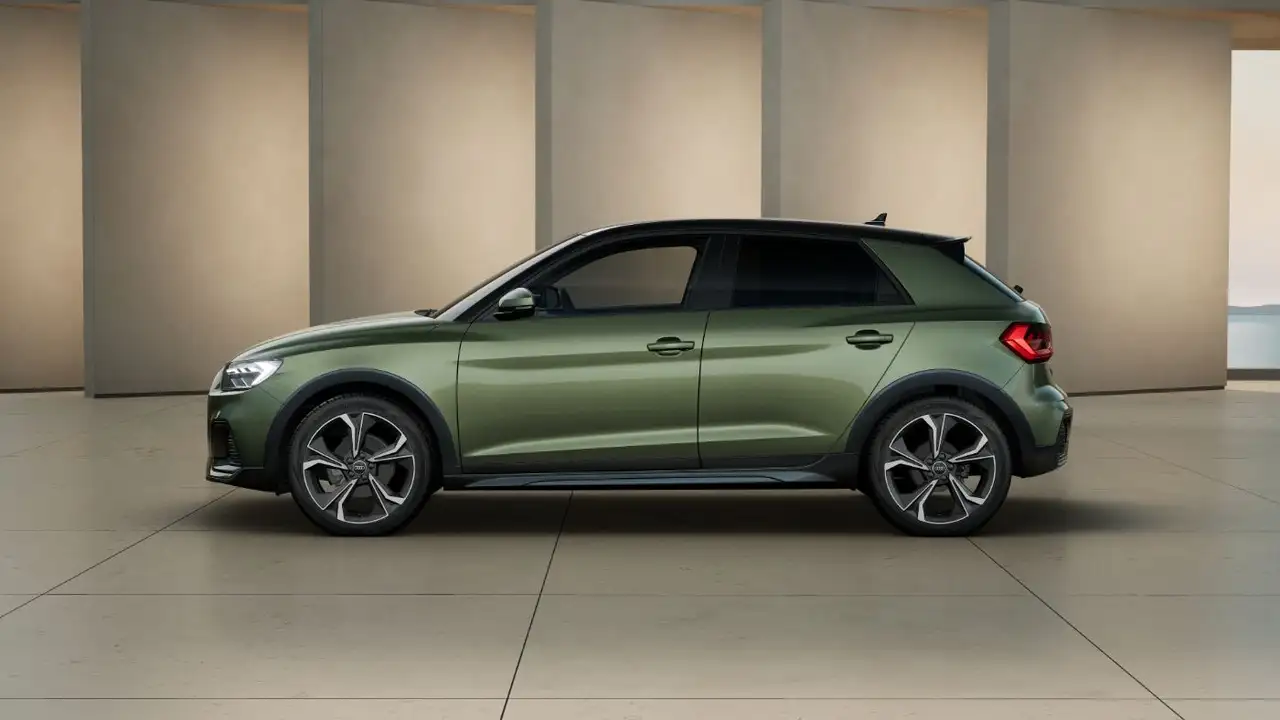 Audi A1 4
