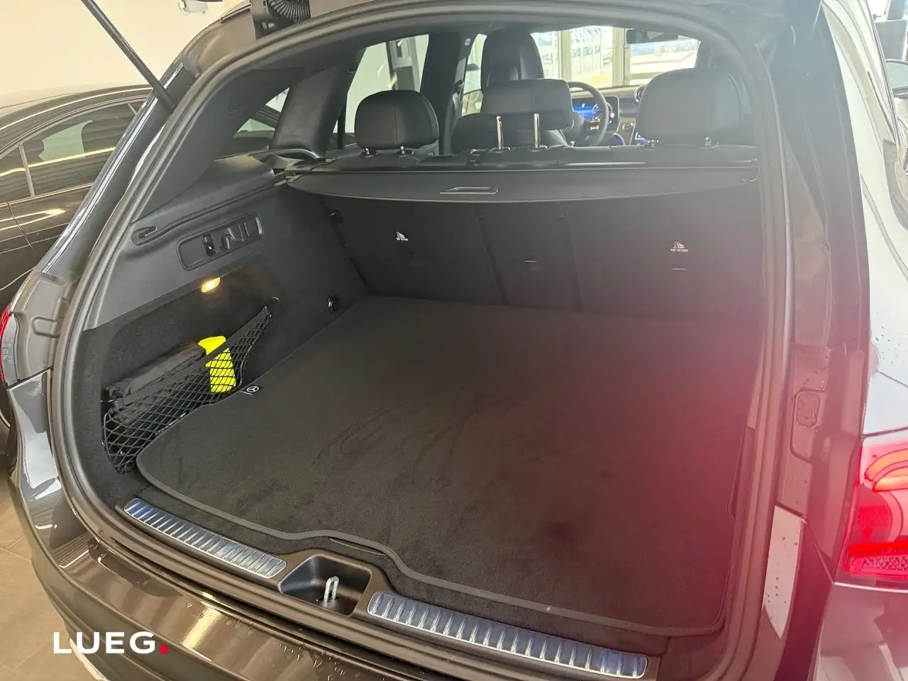 Mercedes-Benz GLC 220 16