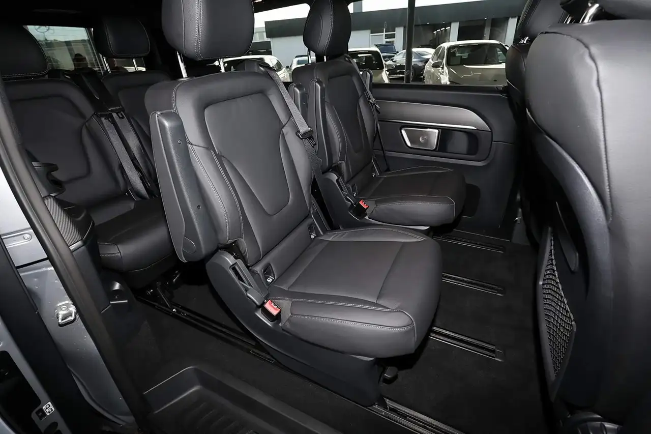 Mercedes-Benz V 300 6
