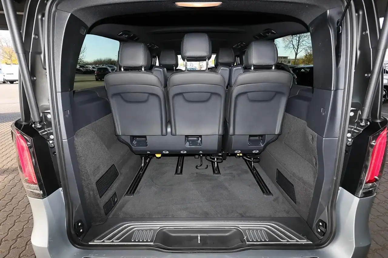Mercedes-Benz V 300 10