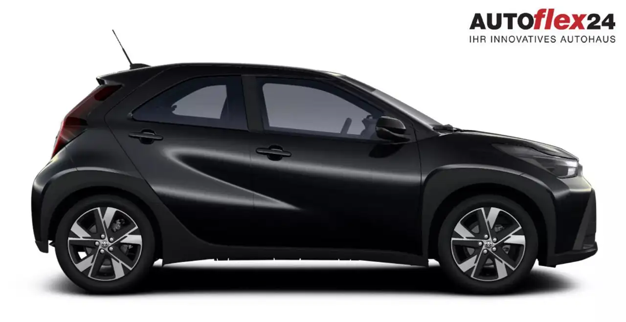 Toyota Aygo X 2