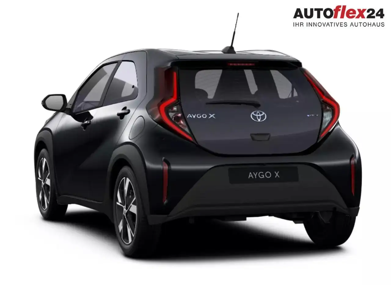 Toyota Aygo X 4