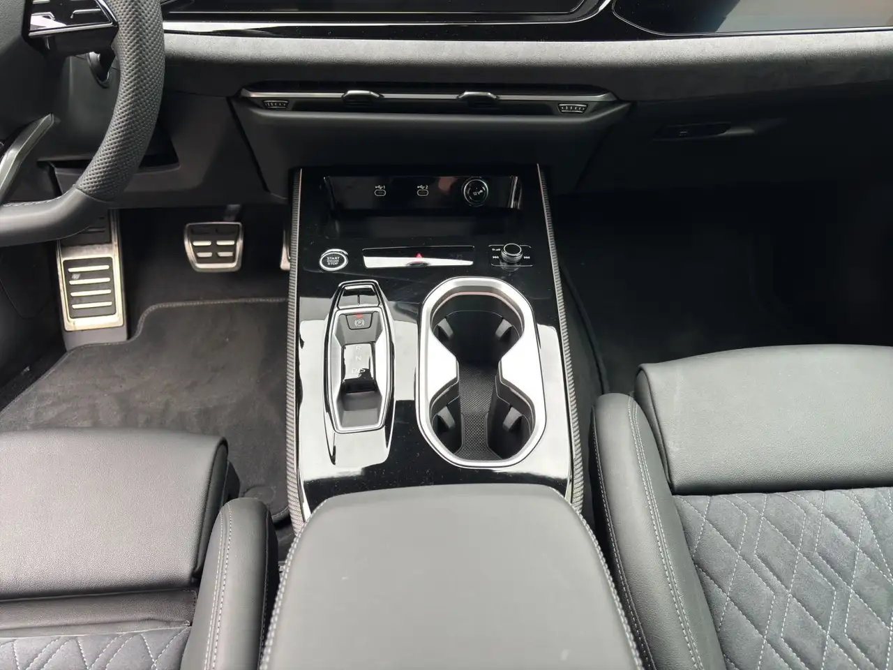 Audi A6 16