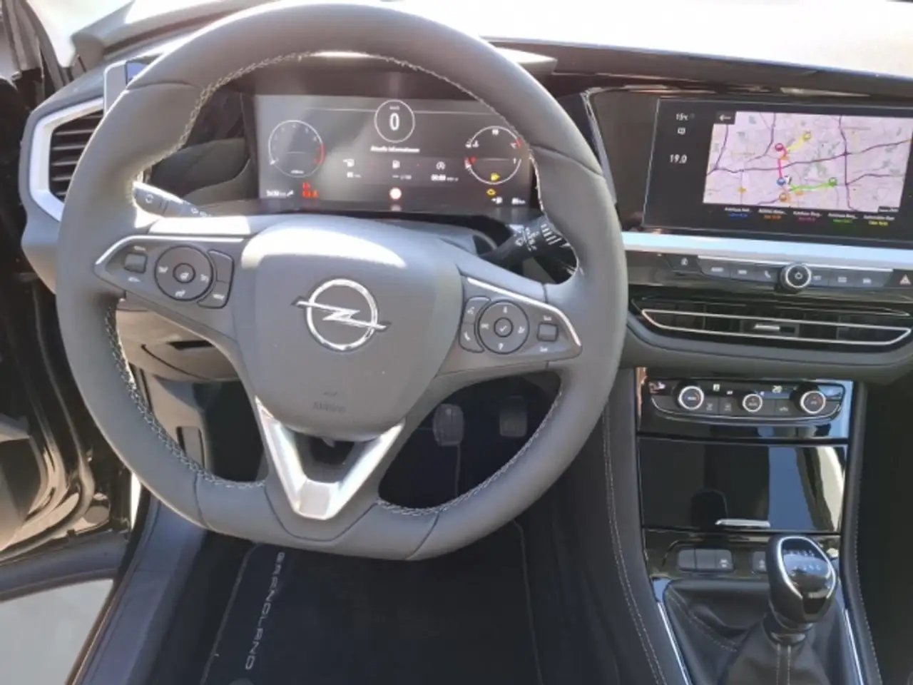 Opel Grandland 8