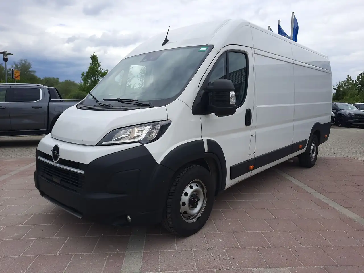 Opel Movano 2