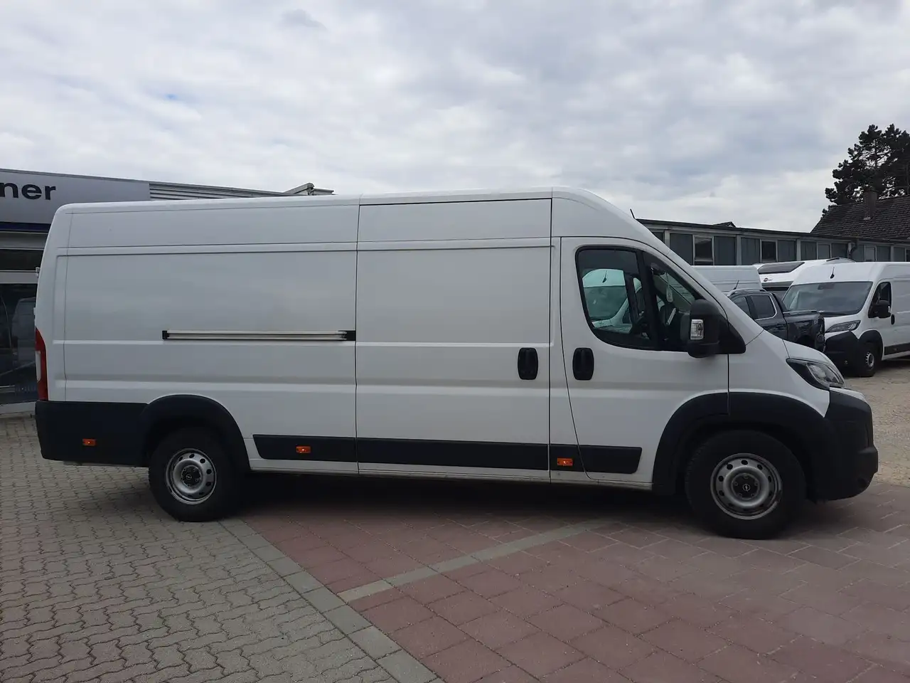 Opel Movano 5