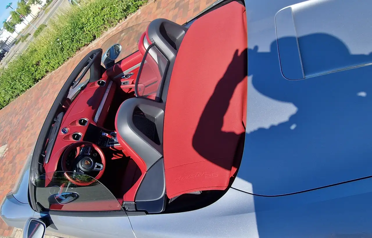Porsche 718 25 4