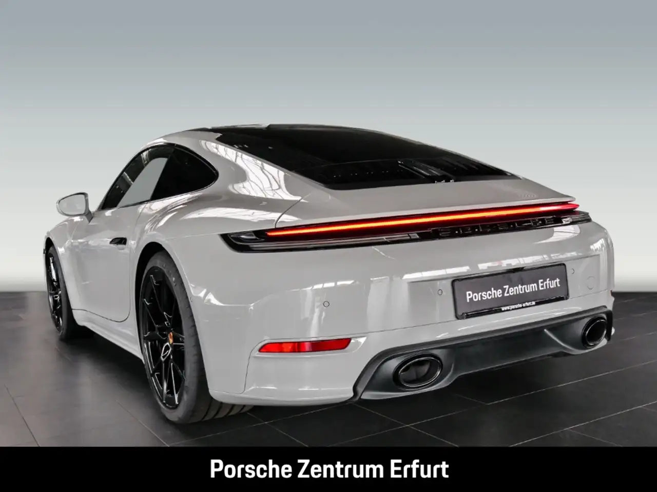 Porsche 911 992 3