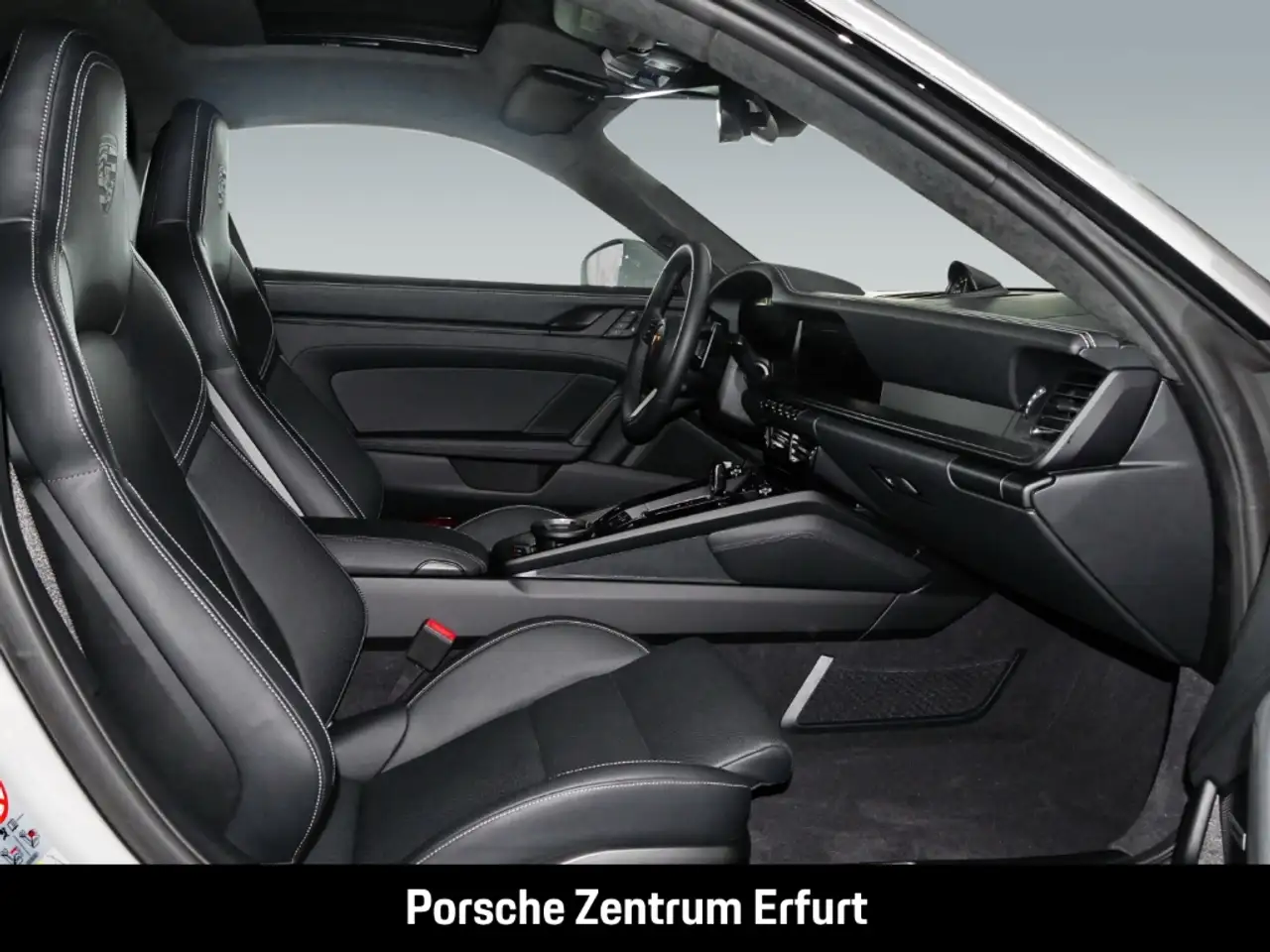 Porsche 911 992 10