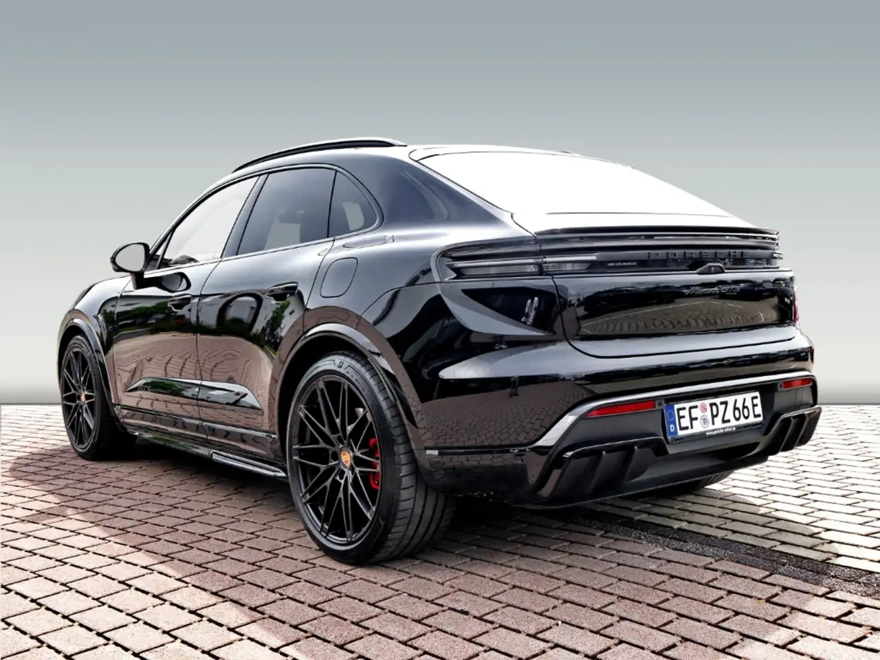Porsche Macan 3