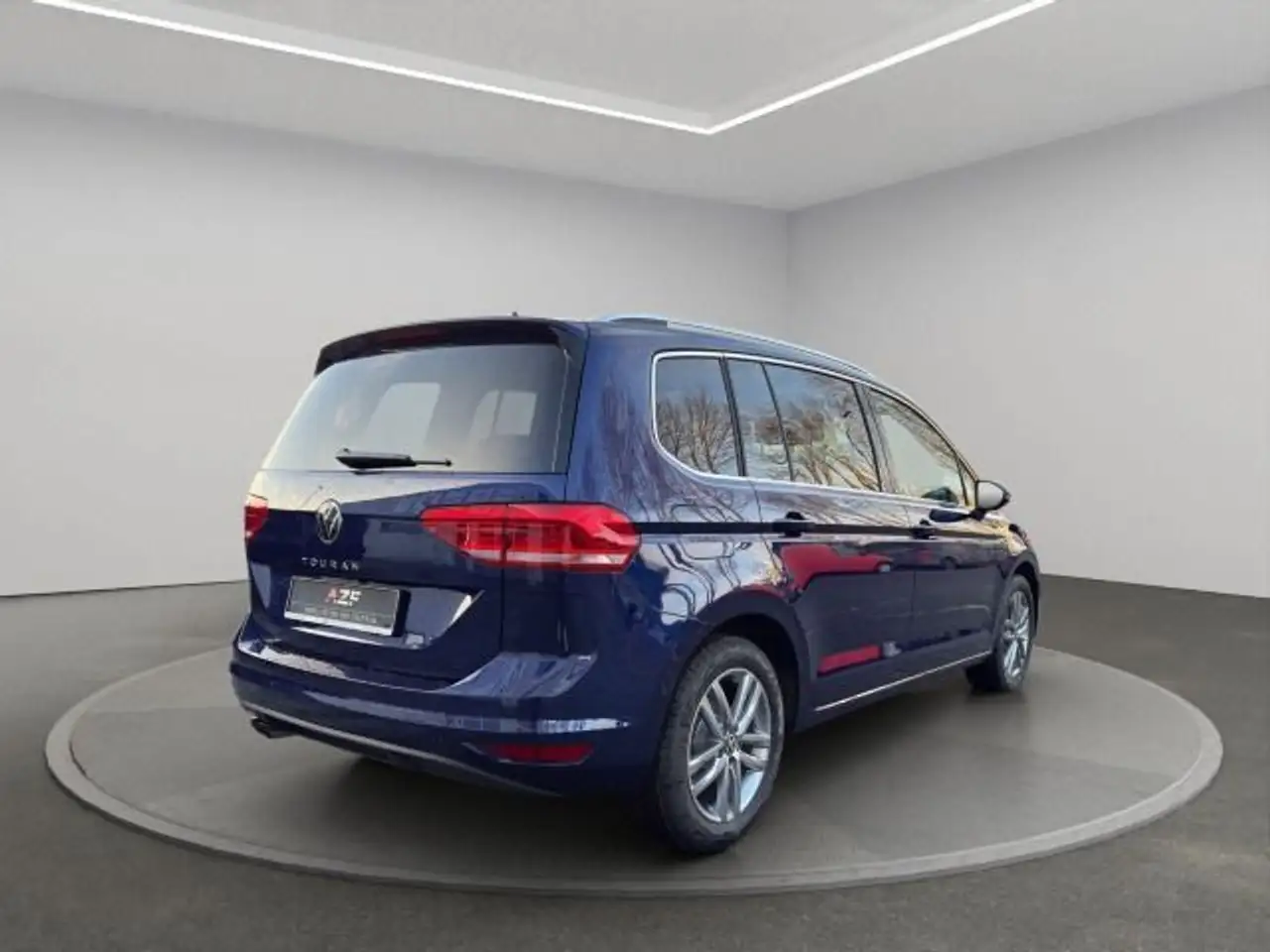Volkswagen Touran 4