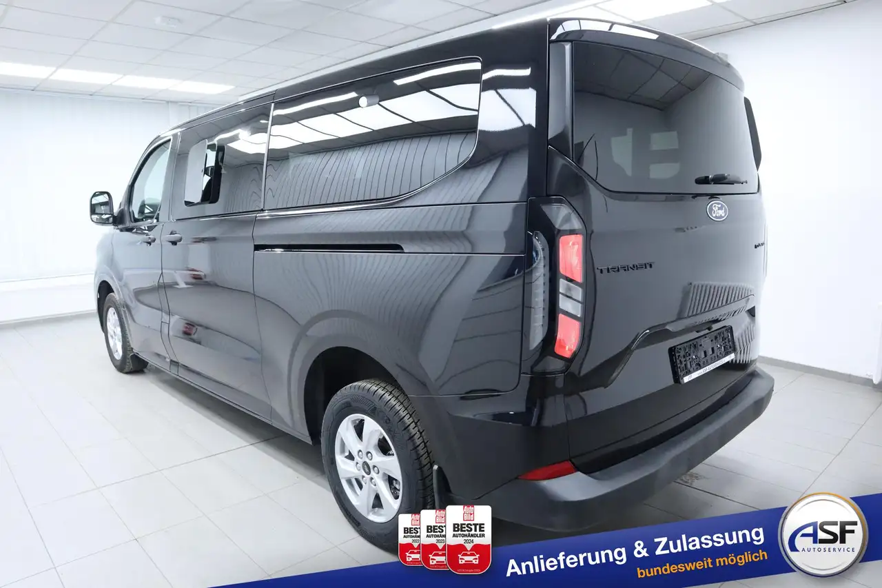 Ford Tourneo 9