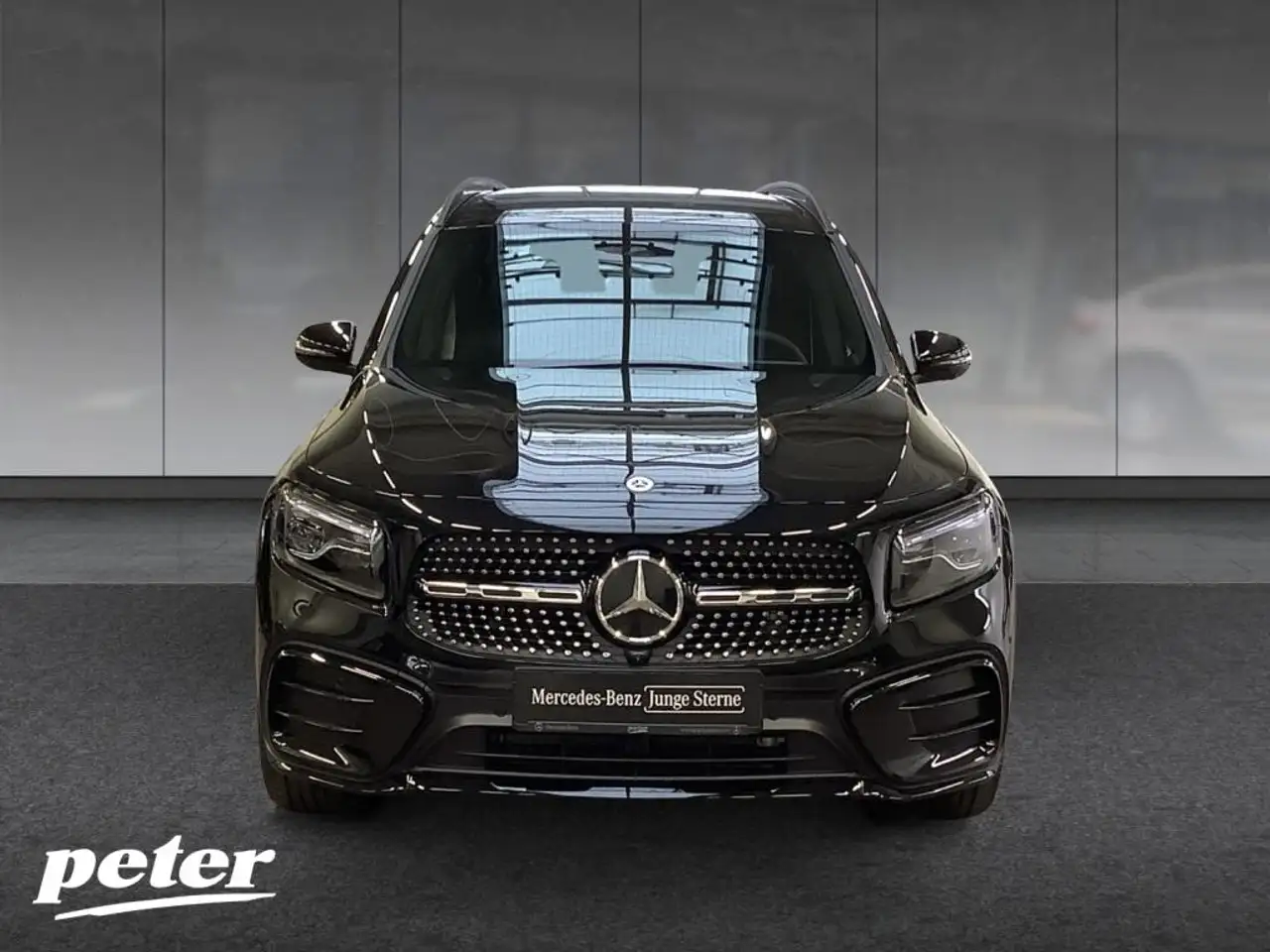 Mercedes-Benz GLB 220 2