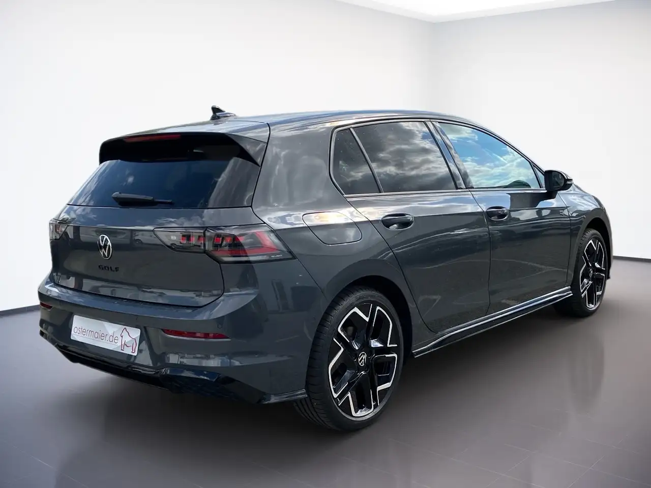 Volkswagen Golf VIII 4