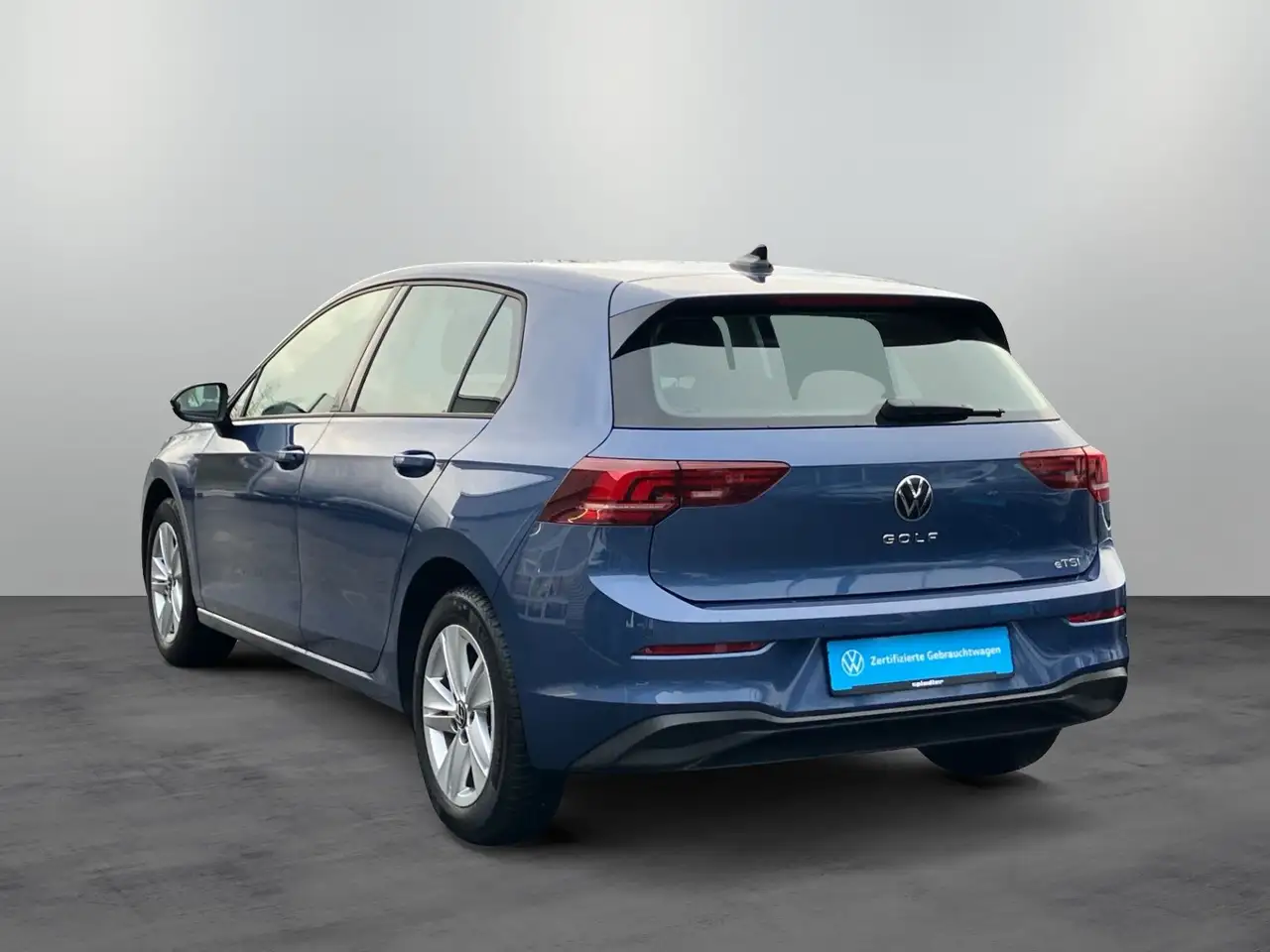 Volkswagen Golf VIII 3