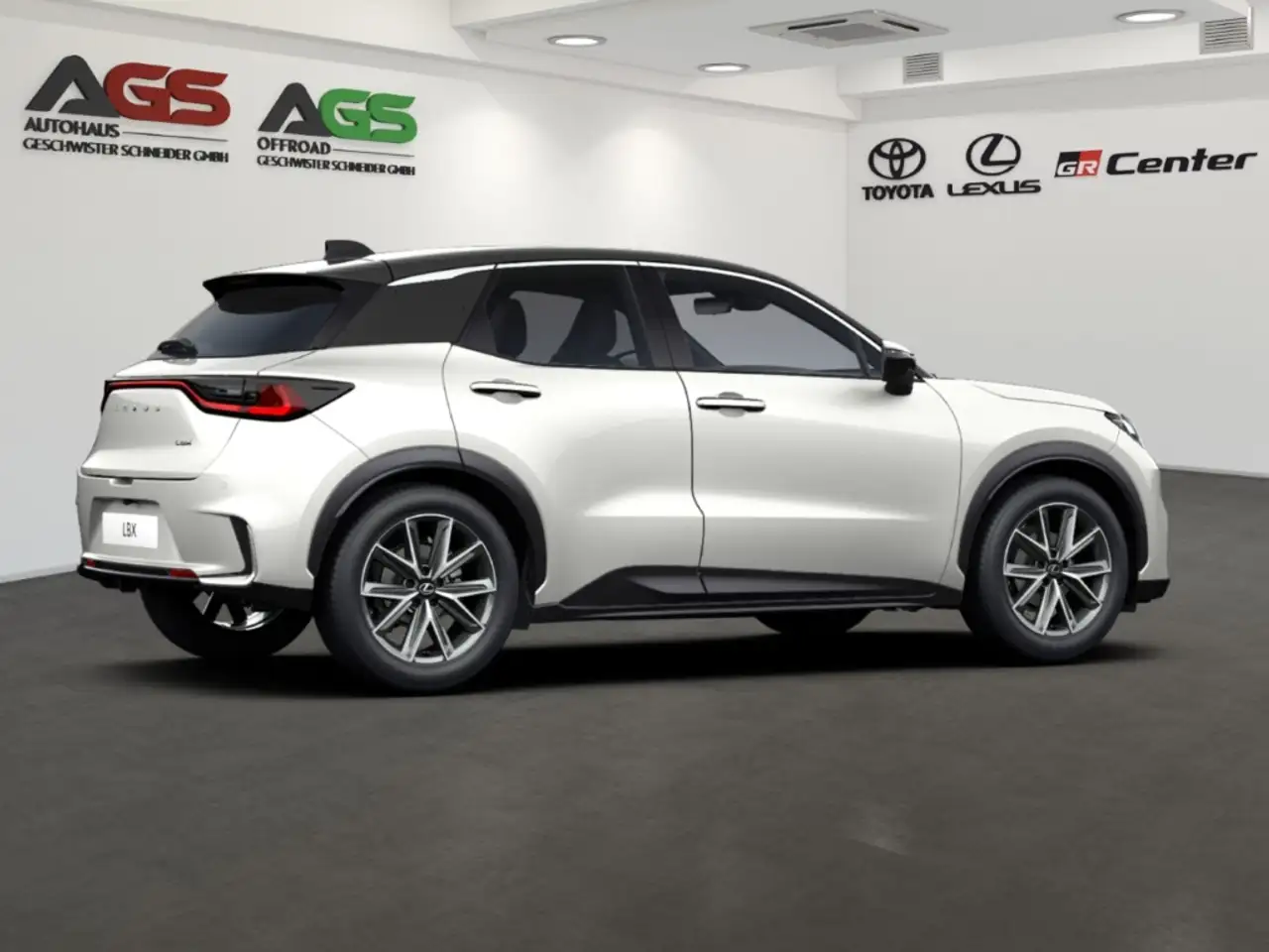 Lexus LBX 5