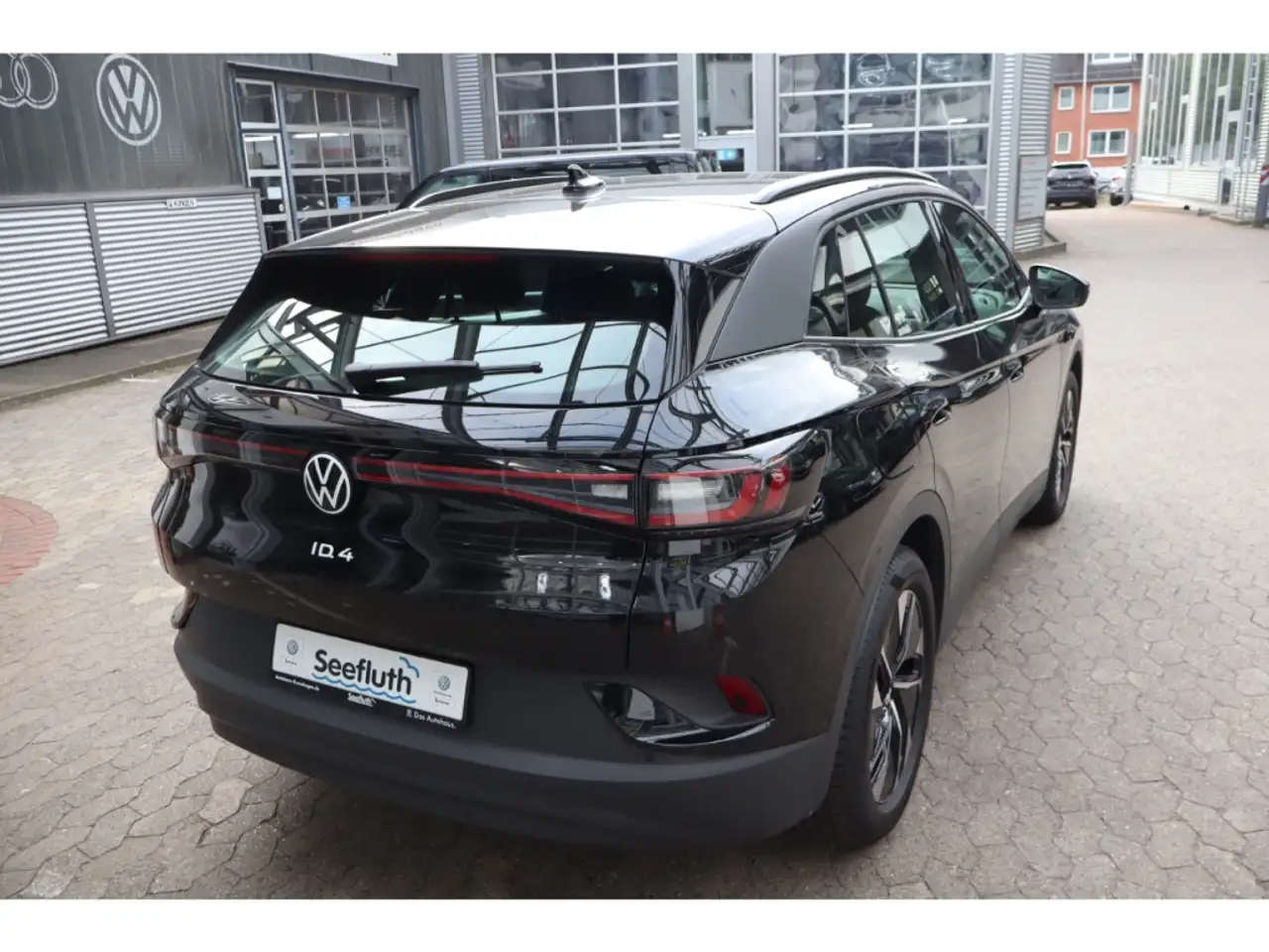 Volkswagen ID.4 4