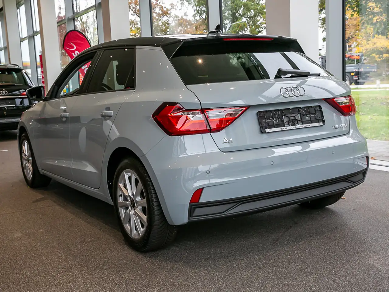 Audi A1 4