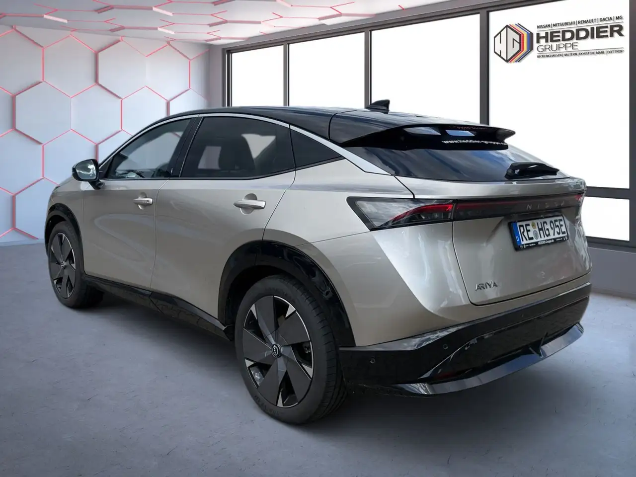 Nissan Ariya 4