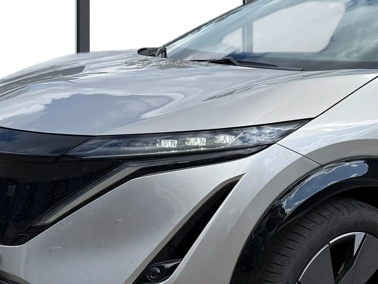 Nissan Ariya 5