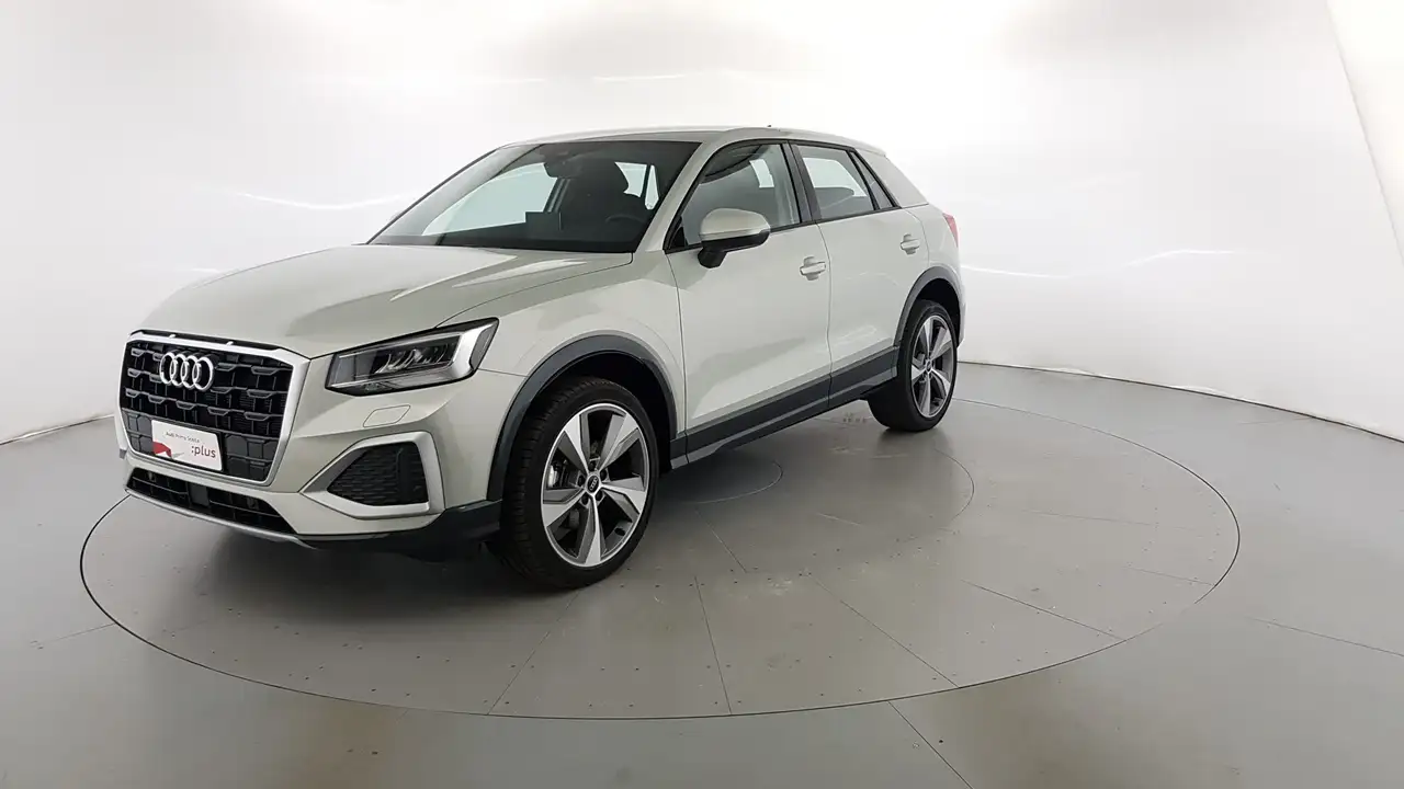 Audi Q2 30