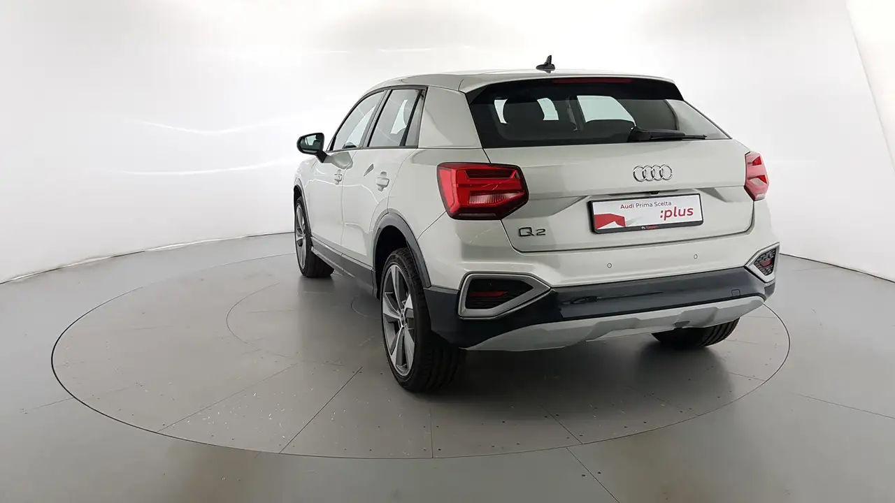 Audi Q2 30 4
