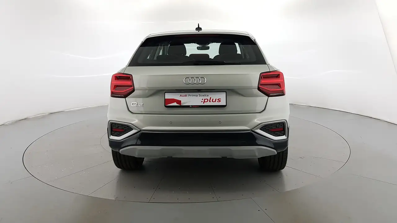 Audi Q2 30 5