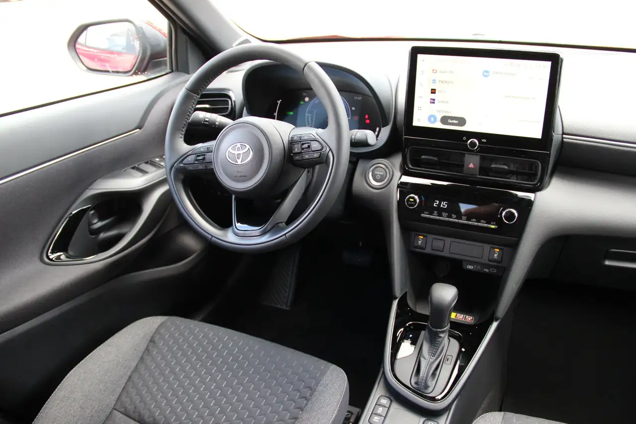Toyota Yaris 9