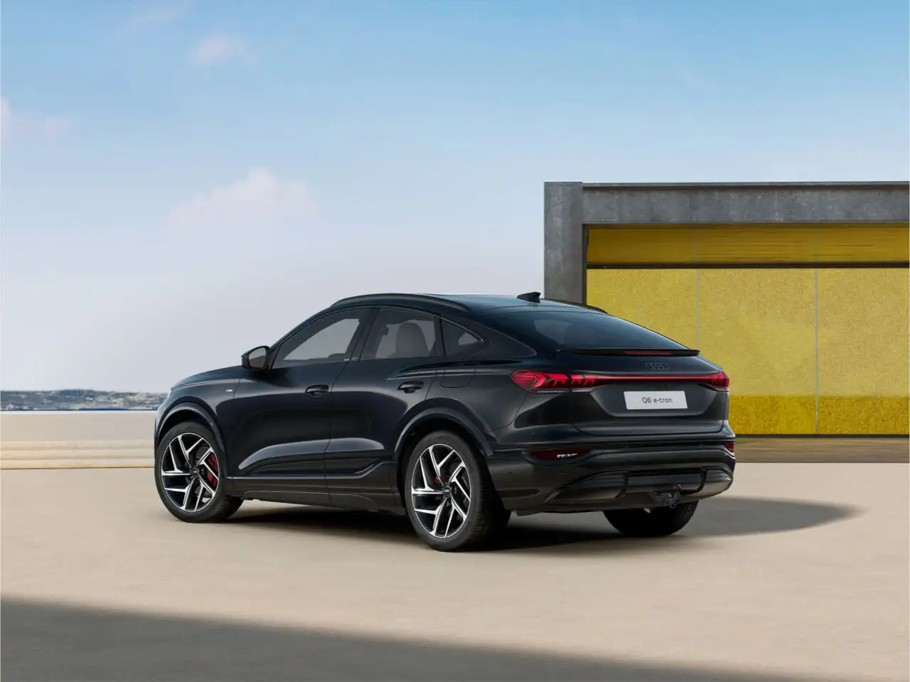 Audi Q6 2