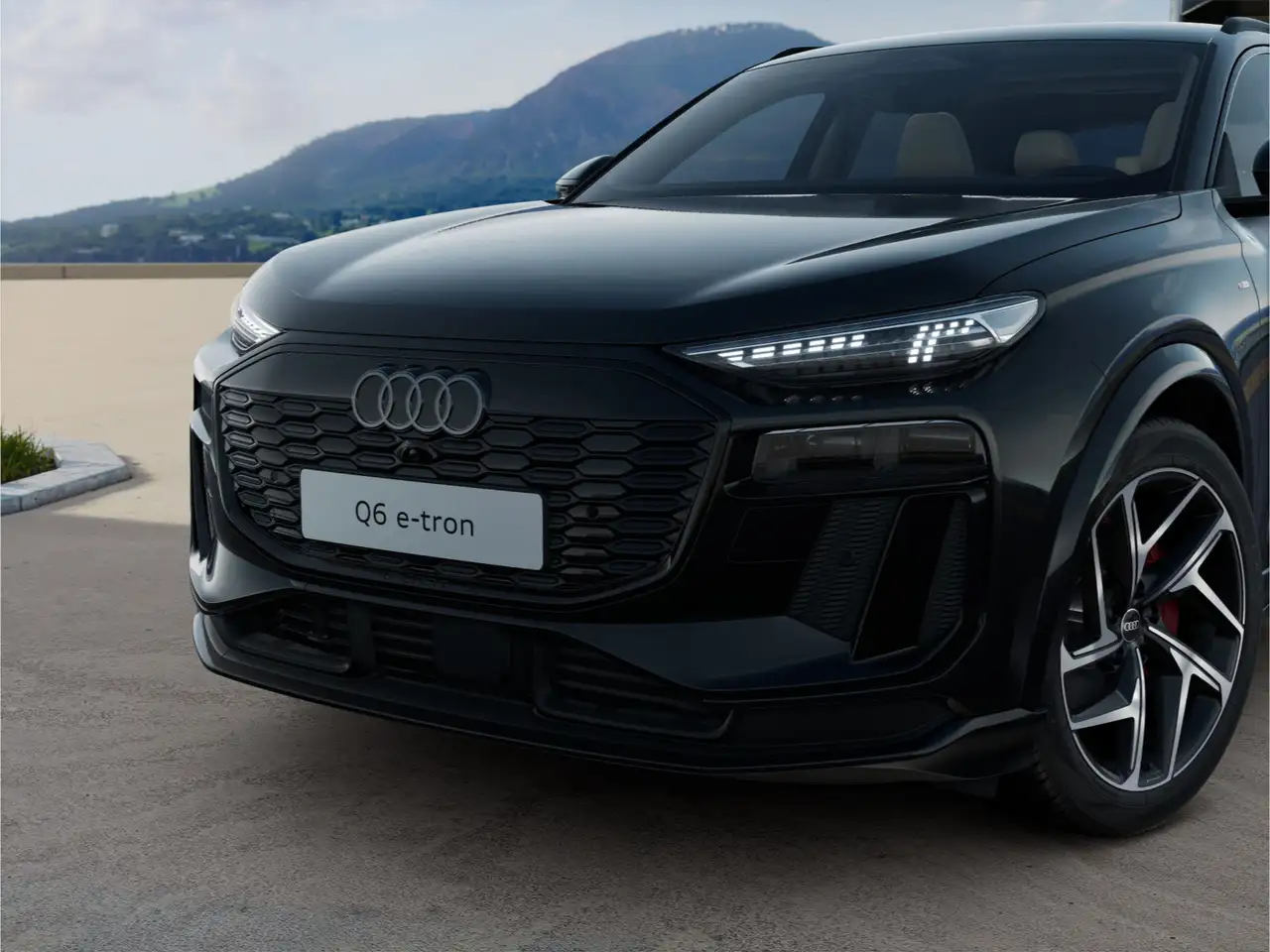Audi Q6 4