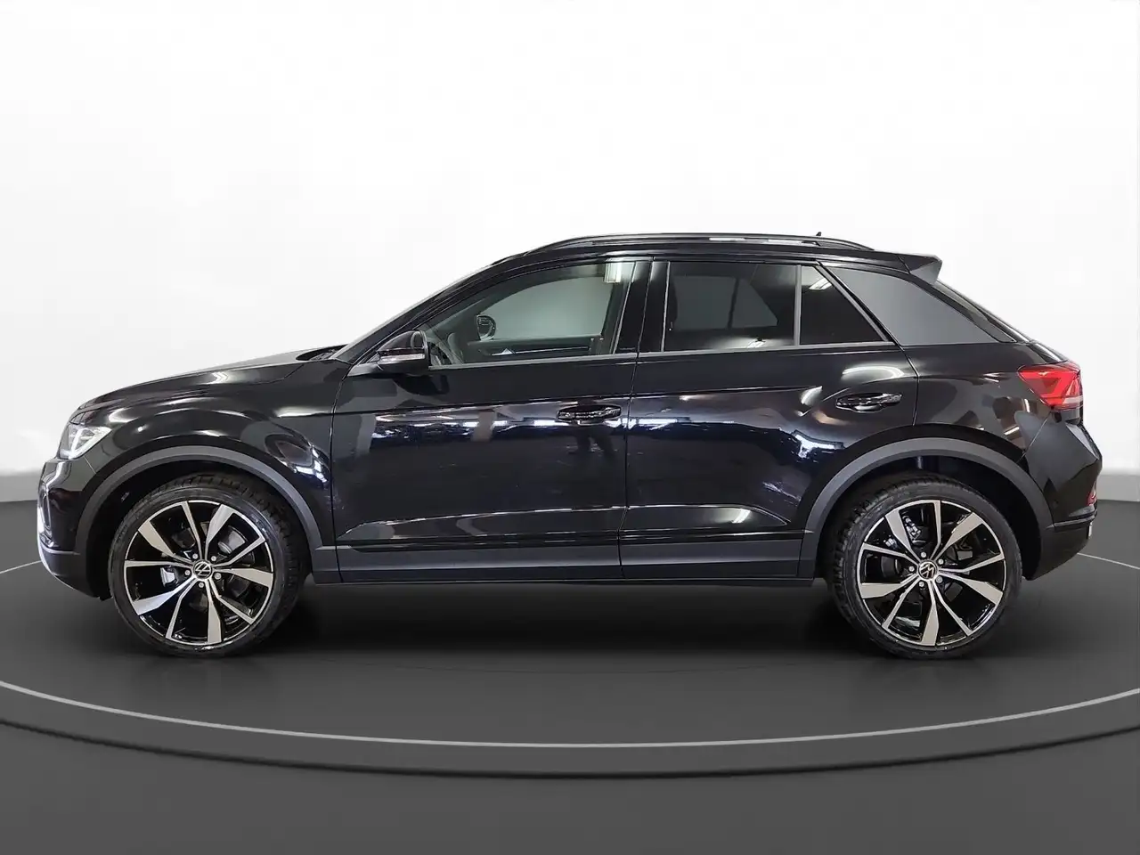 Volkswagen T-Roc 7