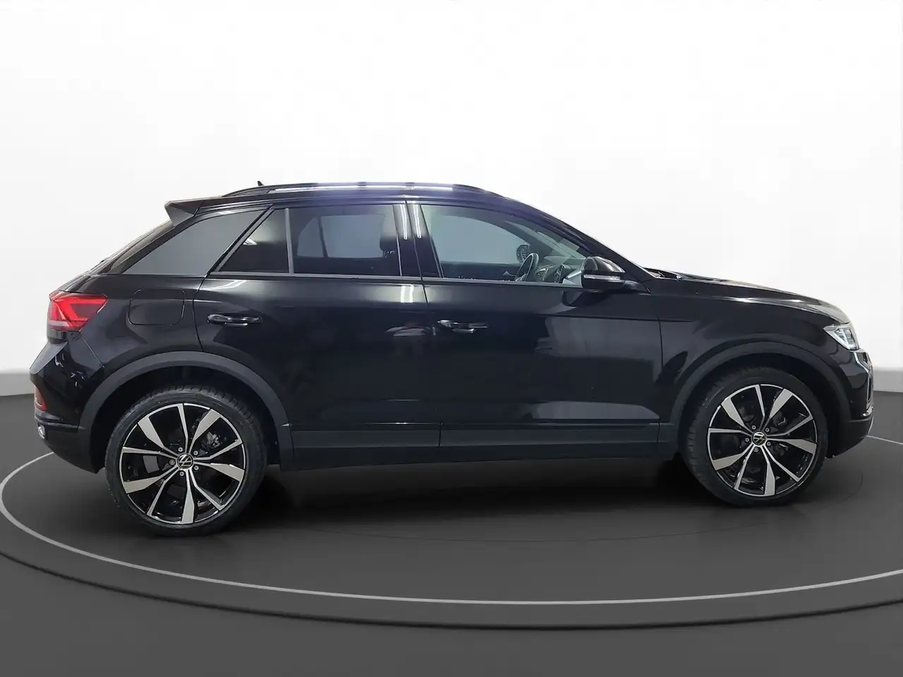 Volkswagen T-Roc 8