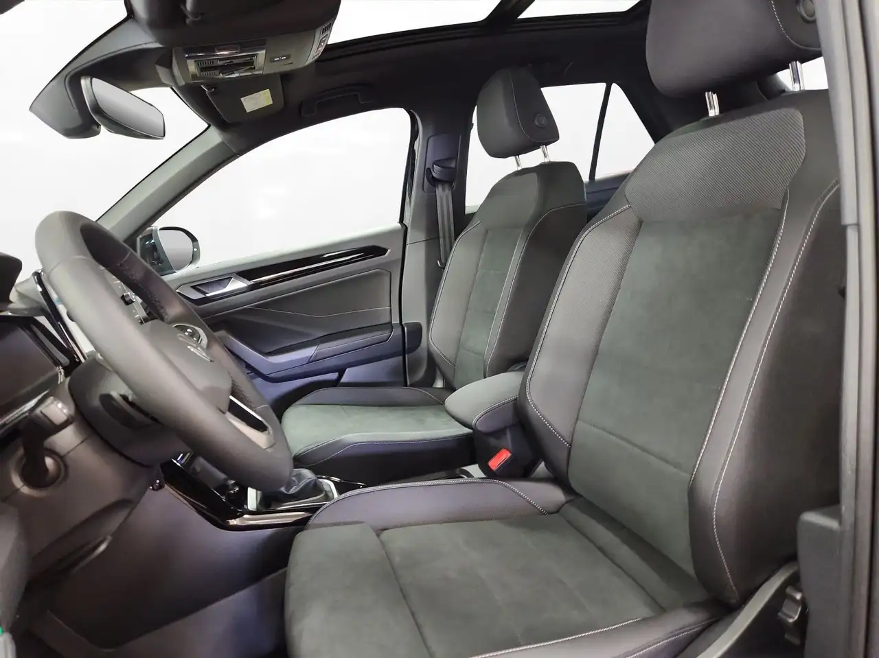 Volkswagen T-Roc 10