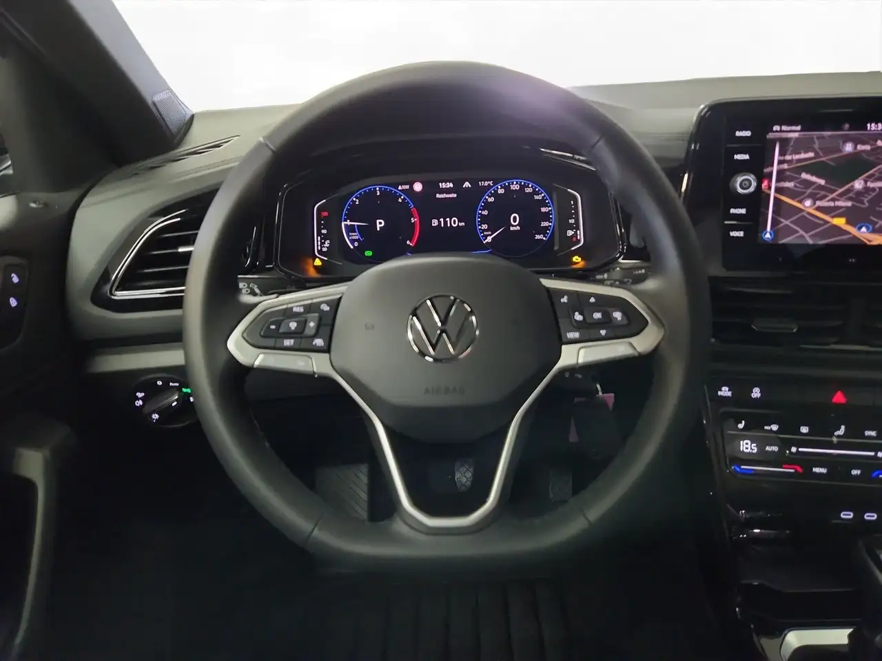 Volkswagen T-Roc 12