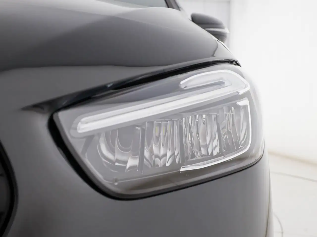 Mercedes-Benz B 180 8