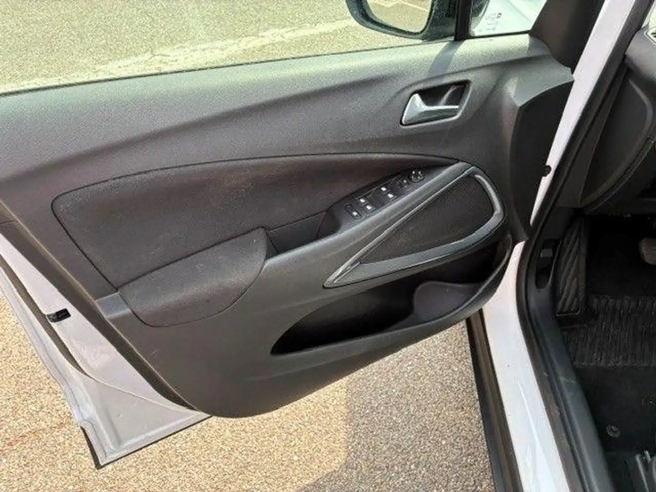 Opel Crossland 10