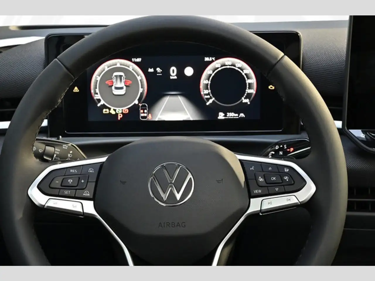 Volkswagen T-Roc 13
